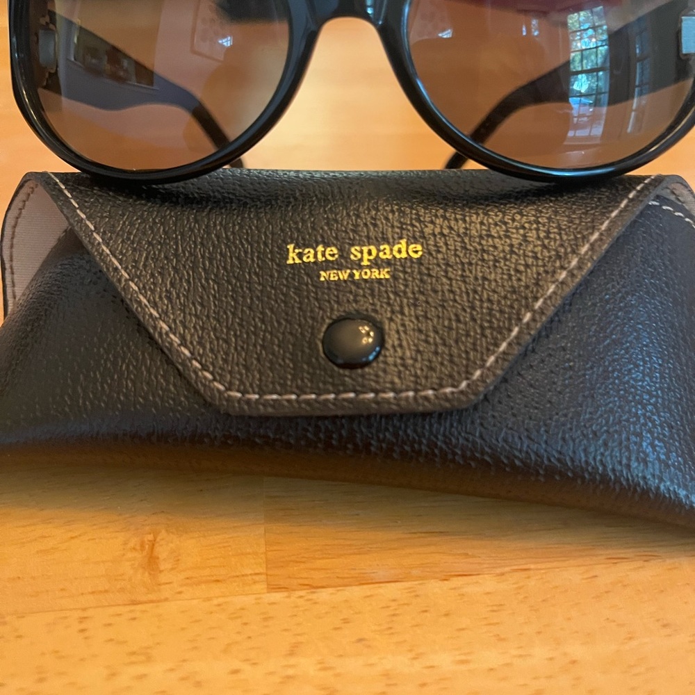 Kate Spade Black Sunglasses with Case